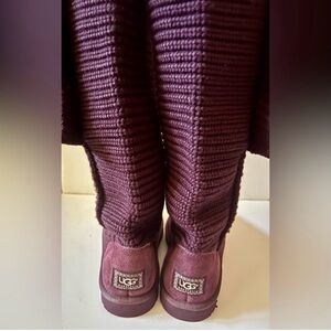 UGG Woman’s Winter Burgundy Boots